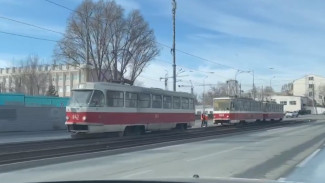 В Самаре встали трамваи на проспекте Ленина