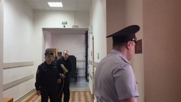 83 ножевых удара: убийца 17-летней Насти из Самары хочет на СВО