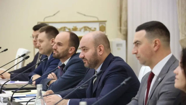 Вячеслав Федорищев: участие в Конгрессе молодых ученых откроет новые возможности для развития научно-технического сектора области