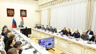 В Самарской области прошло оперативное совещание регионального Правительства