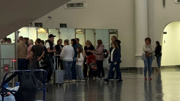 Рейс Самара — Анталья задержали после сообщения о минировании