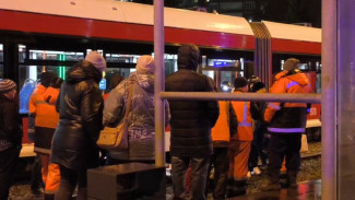 В Самаре трамвай насмерть сбил пешехода на Ново-Садовой у КРЦ "Звезда" 17 ноября