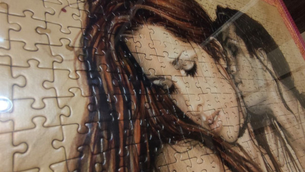 Любовный гороскоп на 29 октября: звезды подскажут пяти знакам, как сохранить отношения