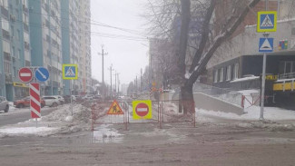 В центре Самары временно перекрыли улицу Ленинскую
