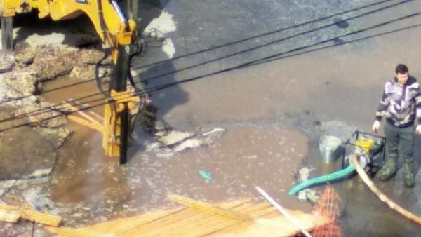 Строительство бассейна привело к коммунальной аварии в Самаре