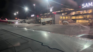 В самарском аэропорту 339 пассажиров с детьми несколько часов ждали вылета в Турцию