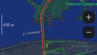 Самарцы сняли на видео многокилометровую пробку на Южном мосту из-за ДТП