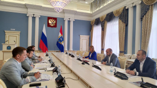 Вячеслав Федорищев провел совещание с руководством Куйбышевской железной дороги