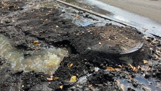 Больше десятка многоквартирных домов в Самаре осталось без холодной воды из-за коммунальной аварии