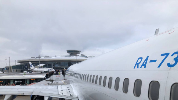 Пассажиры ярославского рейса застряли в самарском аэропорту
