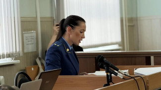 Телефон Екатерины Тарховой выдал снимки мёртвого деда и мотив преступления