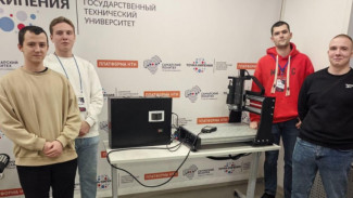 Самарский Политех представил легкий и прочный фрезерный станок с ЧПУ для бизнеса и образования