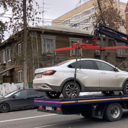 В Самаре утвердили правила вывоза бесхозных авто из жилых дворов