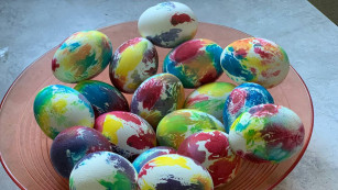 Пасха 2026: ТОП-7 вариантов от классики до космических узоров