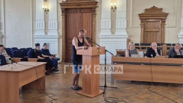 В Самарском суде 28 июля допросили грузчика, вывозившего мебель из квартиры Тарховых