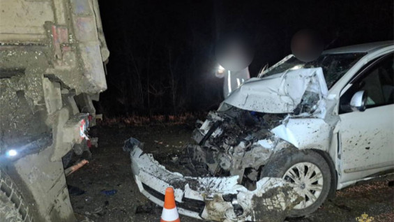 После ДТП в Самарской области потребовалась помощь пенсионеру и подростку