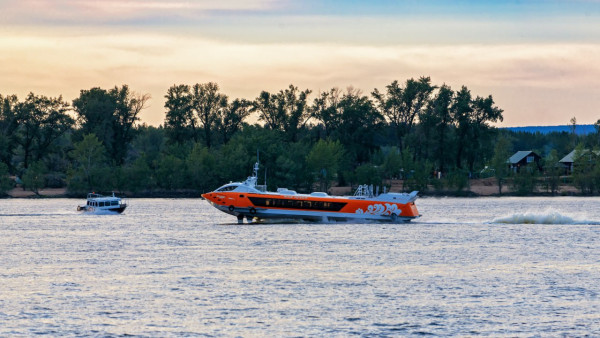 В Самаре с 29 сентября закрыли движение скоростных «Валдаев» 