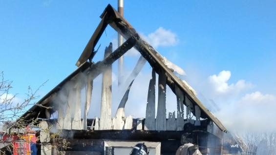 В Ставропольском районе загорелась баня 29 апреля