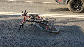 В Самаре 8-летний мальчик на велосипеде попал под колеса Kia Rio