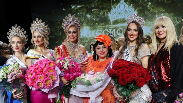 Самарчанки завоевали победу на конкурсе «Миссис Россия — 2025»