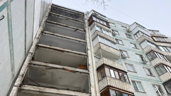 В Самарской области накрыли "резиновую квартиру" с 11 нелегалами