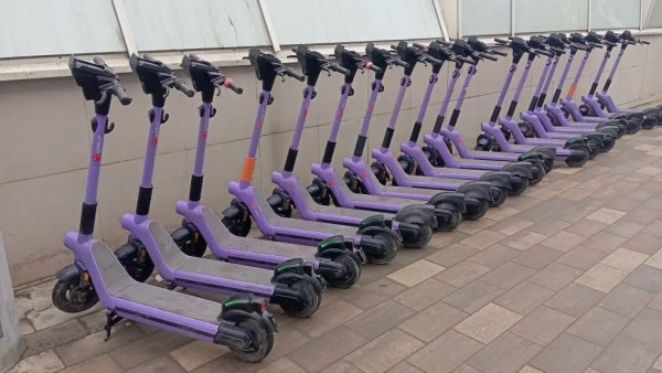 В Самаре 20 марта на улицах появились сотни электросамокатов