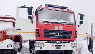 В Самарской области огнеборцы Пестравского и Красноярского районов получили новые МАЗы