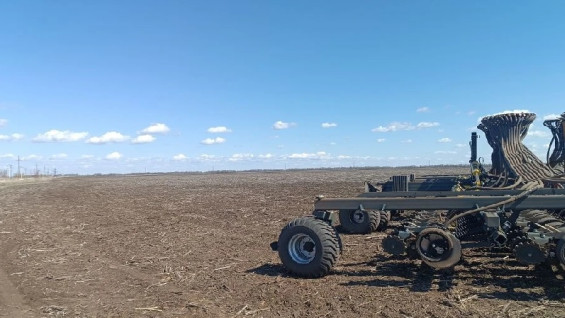В южных районах Самарской области началась посевная кампания