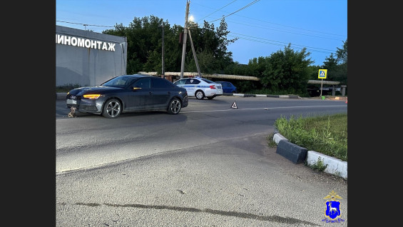 Под Самарой водитель Audi A4 насмерть сбил пенсионерку на переходе