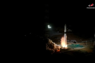 На Байконуре провели первый испытательный пуск новой ракеты-носителя "Союз-5"