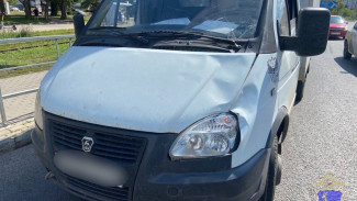 В Самаре в Промышленном районе газель сбила пешехода