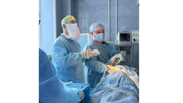В Самаре хирурги извлекли из тела ребенка стекло размером 9 см