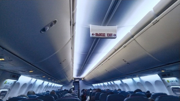 Самолет Сочи - Самара не смог совершить посадку с первого раза