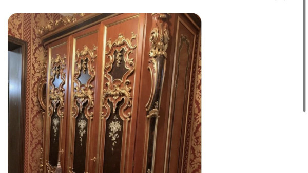 В Самаре продают золотой шкаф за 650 тысяч рублей