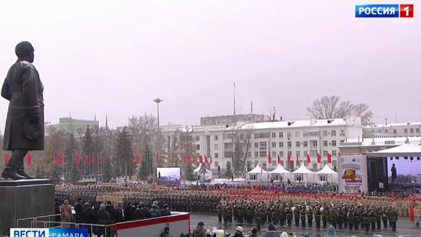 В Самаре в 14 раз прошел Парад Памяти 