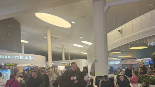 "Воздушная блокада": около 500 самарских туристов не могут вылететь из ОАЭ