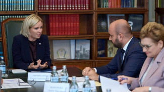 Состоялась рабочая встреча министра культуры РФ Ольги Любимовой и губернатора Самарской области Вячеслава Федорищева 