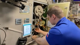 Самарский космонавт Олег Кононенко показал, как на МКС чистят воздух