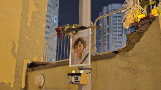 В Самаре простились с погибшим на детской площадке 8-летним Мироном