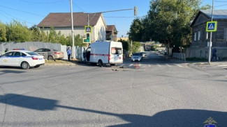 В Самарской области машина скорой помощи попала в ДТП