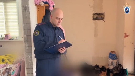 В Самарской области мужчина зарезал жену, а потом совершил самоубийство 