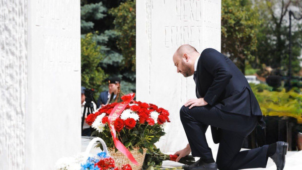 «Большая честь – стоять с вами в одном ряду» - губернатор Федорищев поздравил ветеранов боевых действий 