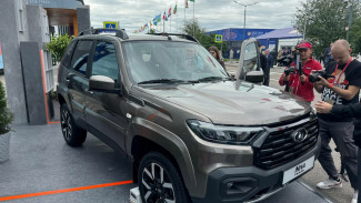 Lada Niva Travel обошла всех в гонке SUV-бестселлеров России