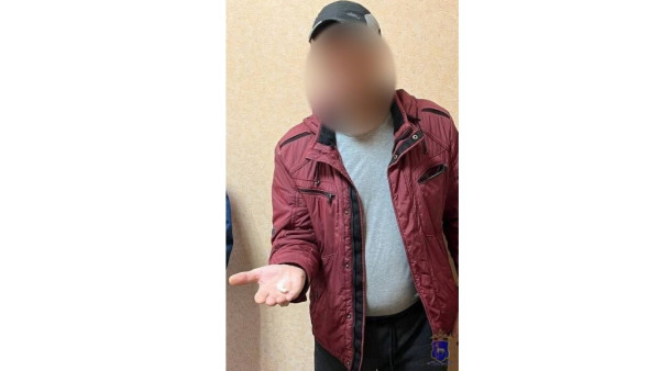 В Самарской области задержали мужчину с наркотиками в лесу