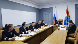 Губернатор Вячеслав Федорищев и начальник КбшЖД Вячеслав Дмитриев обсудили вопросы транспортного сотрудничества