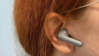 Врач-оториноларинголог назвала главные привычки, которые губят наш слух