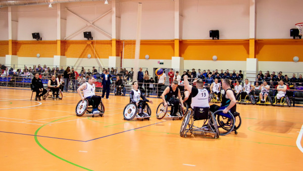 В Сызрани прошел турнир по баскетболу на колясках «Кубок Силы воли»