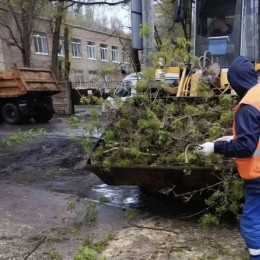 Иван Носков отчитался о работе аварийных служб после урагана 27 апреля в Самаре