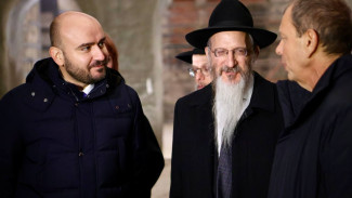 Вячеслав Федорищев и главный раввин России Берл Лазар осмотрели ход реставрации Самарской хоральной синагоги