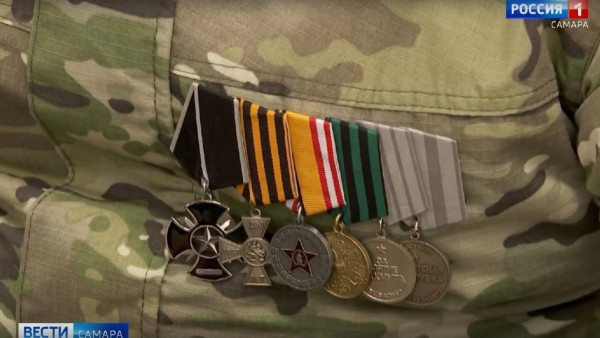 Самарские депутаты хотят создать реестр для борьбы с самозванцами в военной форме